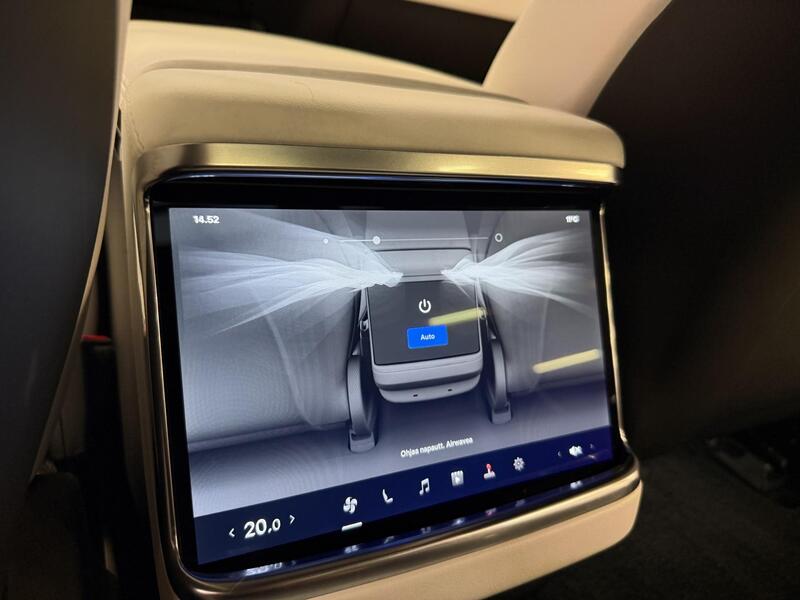 Tesla Model S vaihtoauto