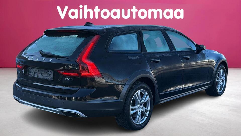 Volvo V90 Cross Country vaihtoauto