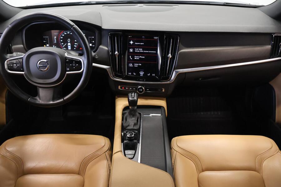 Volvo V90 Cross Country vaihtoauto