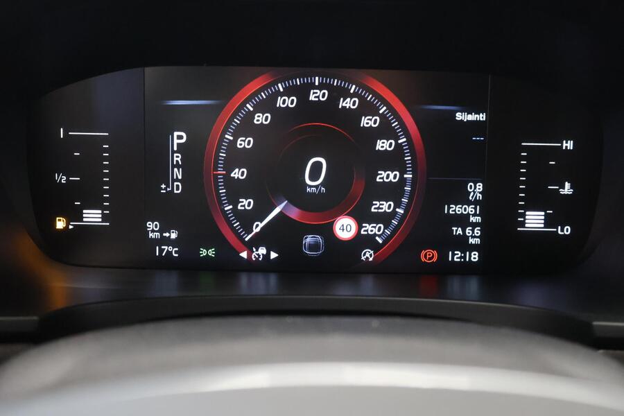 Volvo V90 Cross Country vaihtoauto