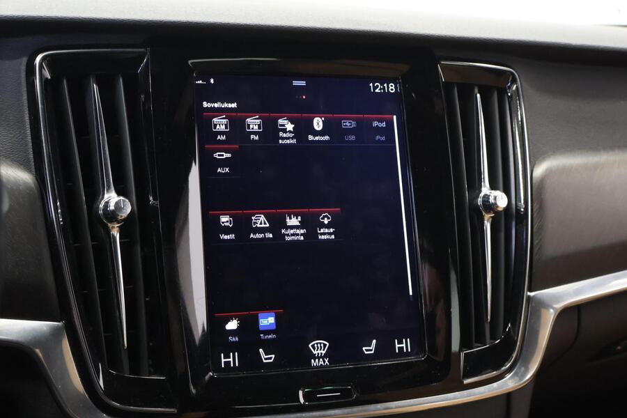 Volvo V90 Cross Country vaihtoauto