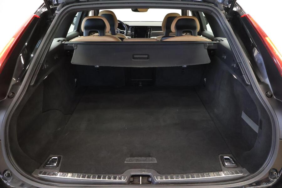 Volvo V90 Cross Country vaihtoauto