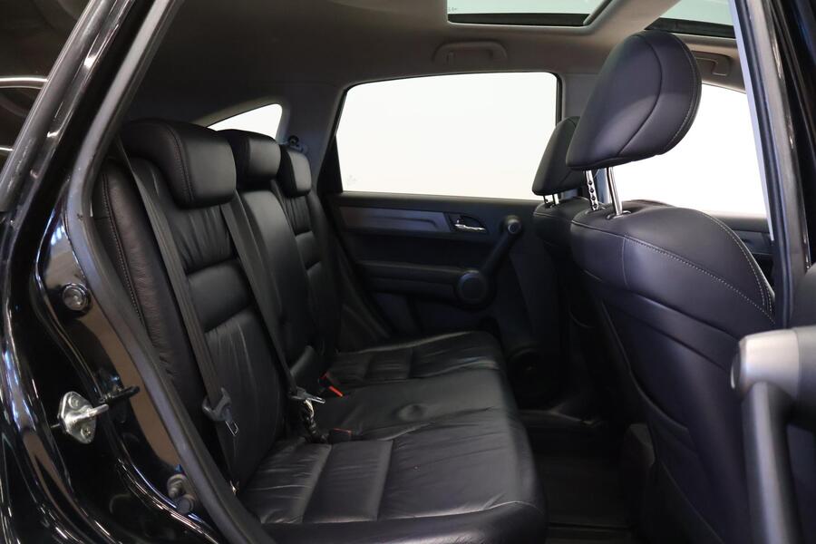 Honda CR-V vaihtoauto