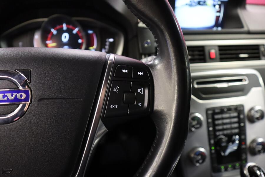 Volvo XC70 vaihtoauto