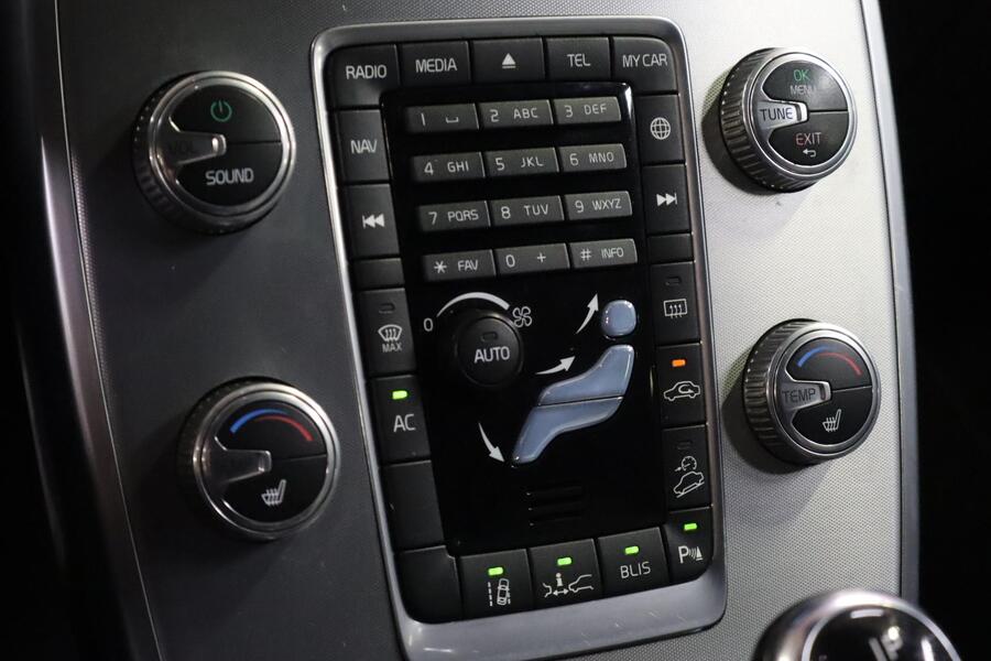 Volvo XC70 vaihtoauto