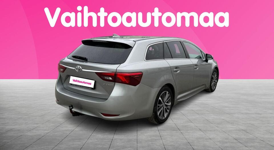 Toyota Avensis vaihtoauto