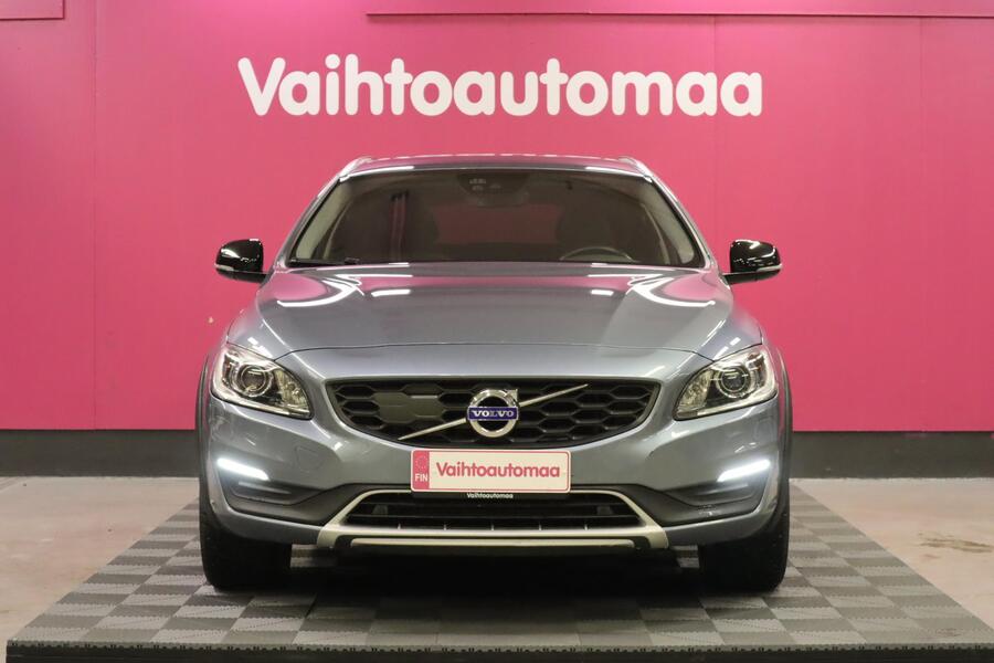Volvo V60 Cross Country vaihtoauto