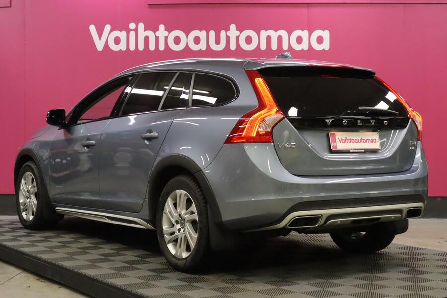 Volvo V60 Cross Country vaihtoauto