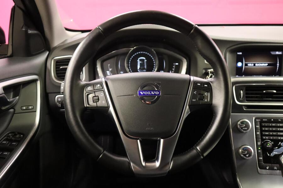 Volvo V60 Cross Country vaihtoauto