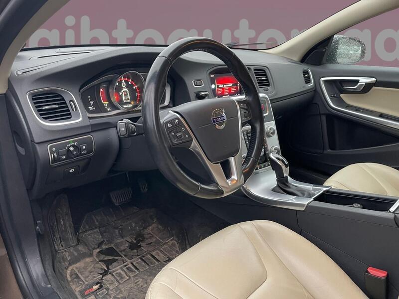 Volvo V60 Cross Country vaihtoauto