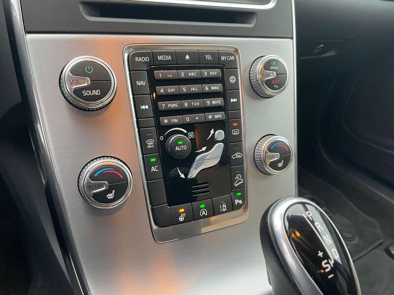 Volvo V60 Cross Country vaihtoauto