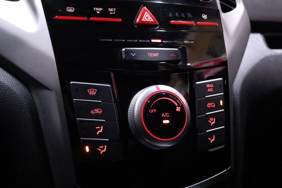 SsangYong Tivoli vaihtoauto