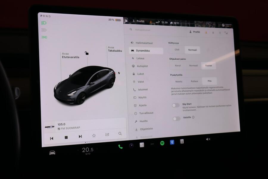 Tesla Model 3 vaihtoauto
