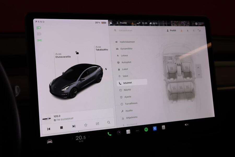 Tesla Model 3 vaihtoauto