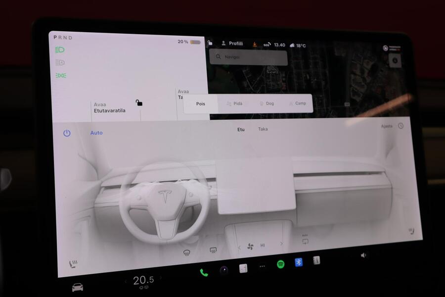 Tesla Model 3 vaihtoauto