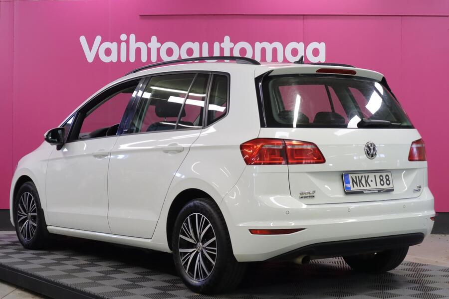 Volkswagen Golf Sportsvan vaihtoauto