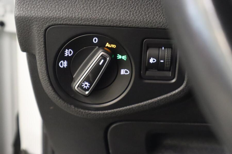 Volkswagen Golf Sportsvan vaihtoauto