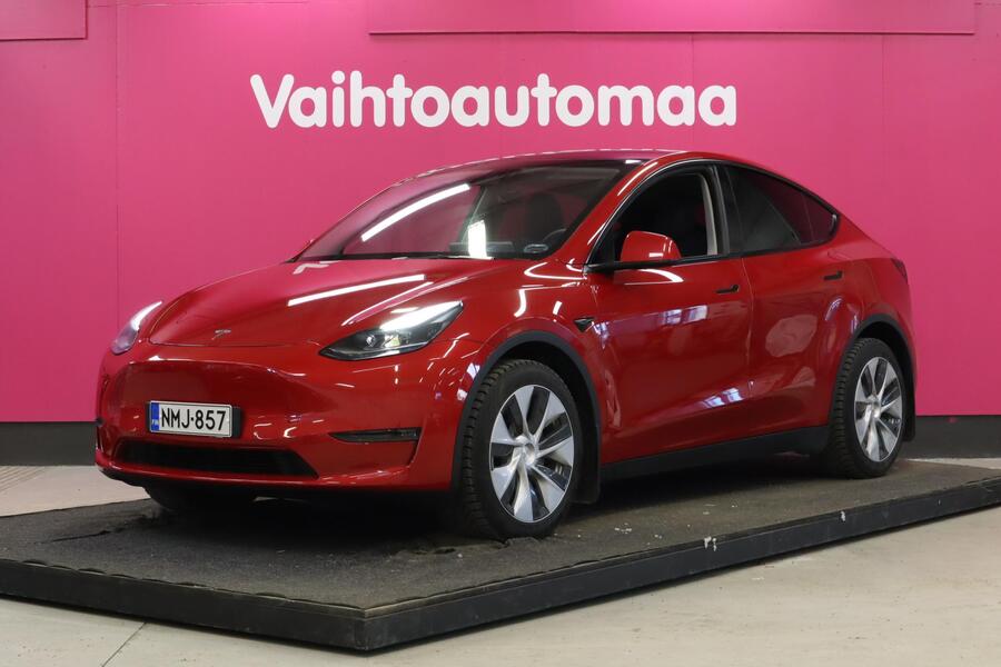 Tesla Model Y vaihtoauto