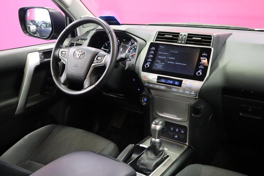 Toyota Land Cruiser vaihtoauto