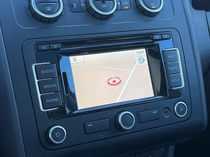 Volkswagen Touran vaihtoauto