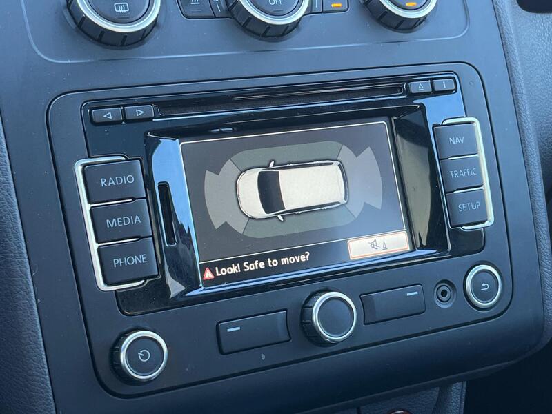 Volkswagen Touran vaihtoauto