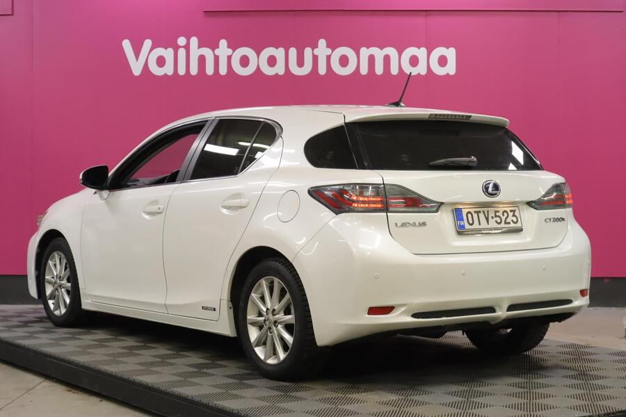 Lexus CT vaihtoauto