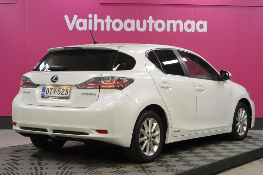 Lexus CT vaihtoauto