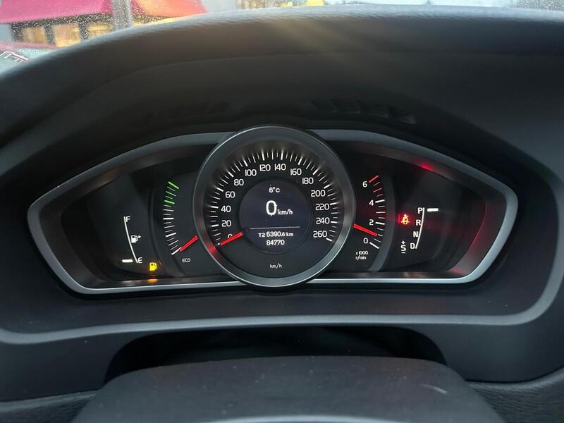 Volvo V40 Cross Country vaihtoauto