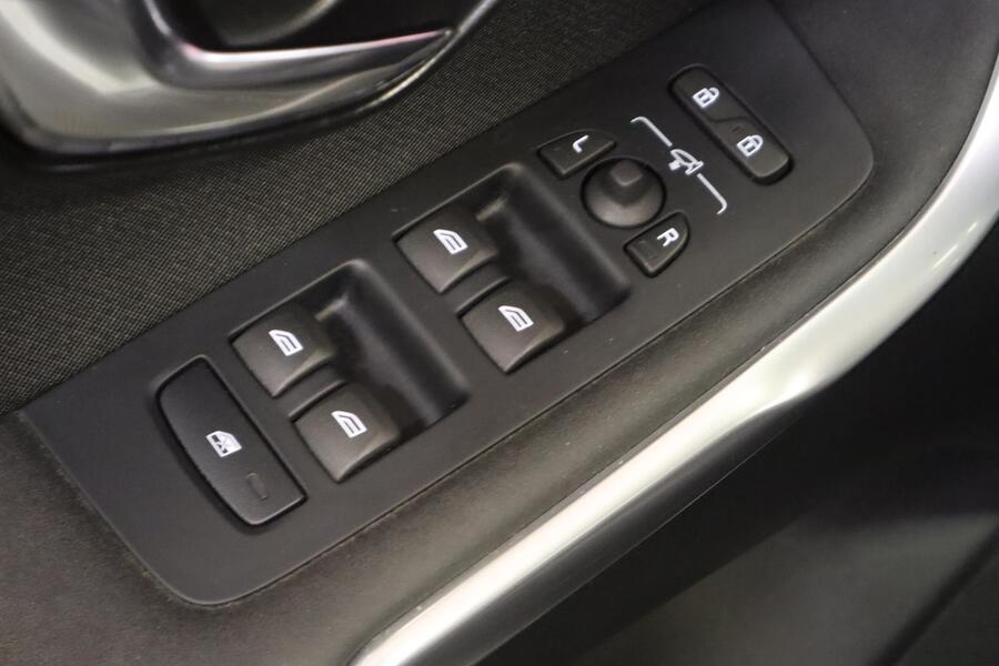 Volvo V40 Cross Country vaihtoauto