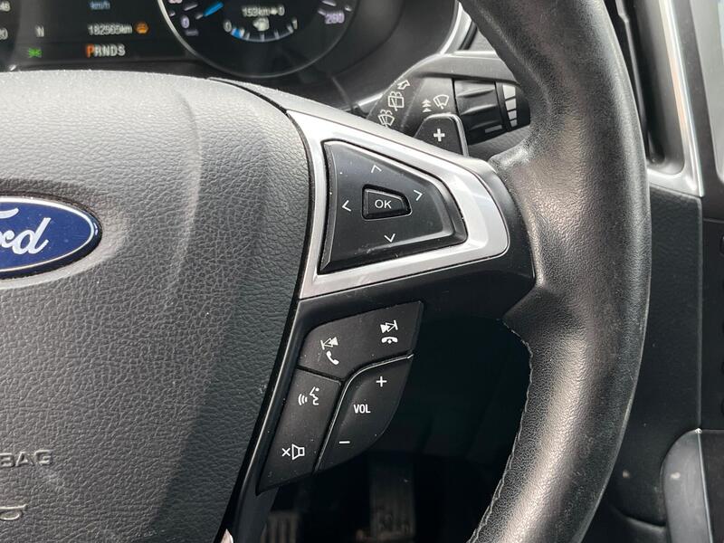 Ford S-MAX vaihtoauto