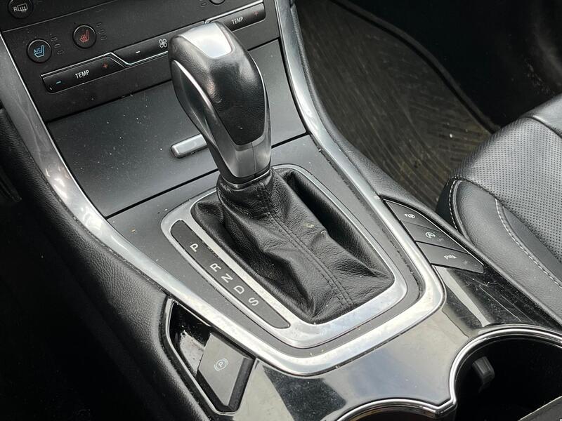 Ford S-MAX vaihtoauto