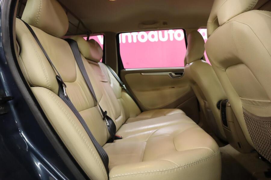 Volvo XC70 vaihtoauto