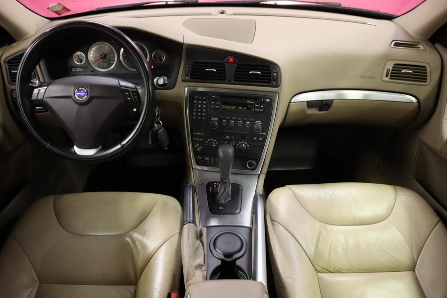 Volvo XC70 vaihtoauto