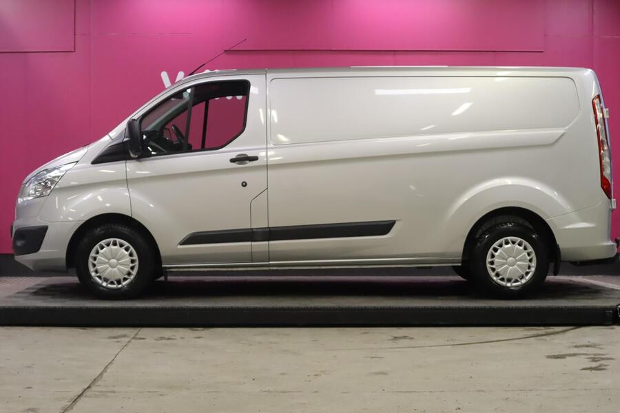 Ford Transit Custom vaihtoauto