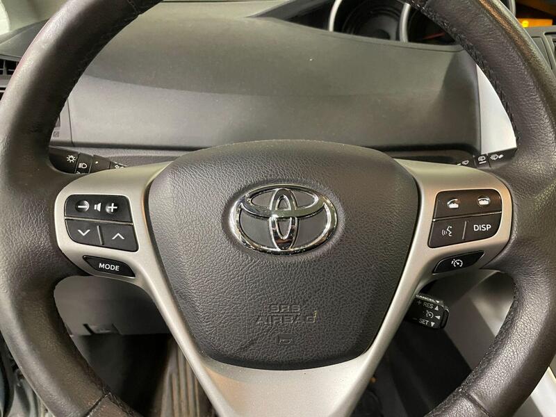 Toyota Verso vaihtoauto