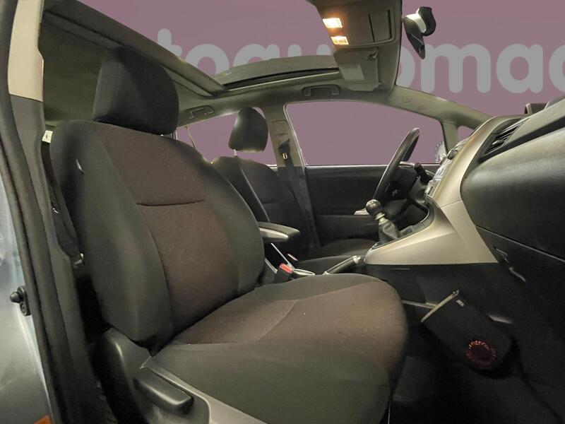 Toyota Verso vaihtoauto