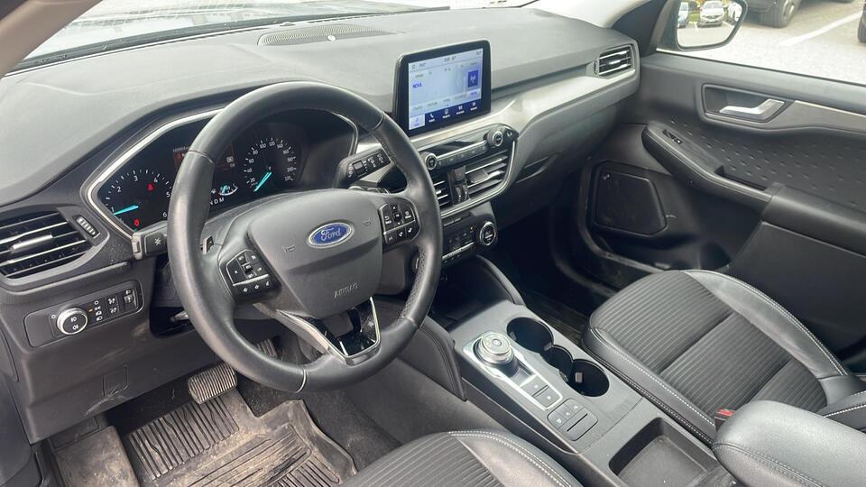Ford Kuga vaihtoauto