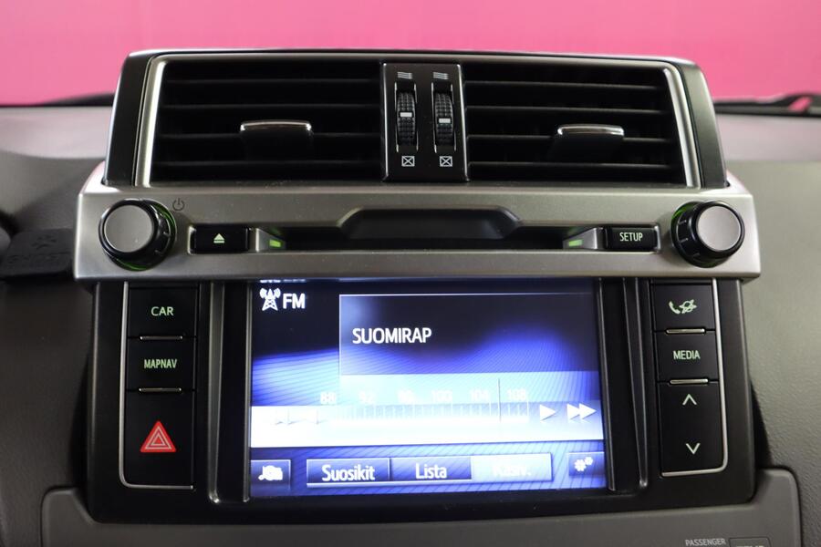 Toyota Land Cruiser vaihtoauto