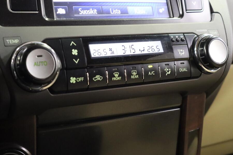 Toyota Land Cruiser vaihtoauto