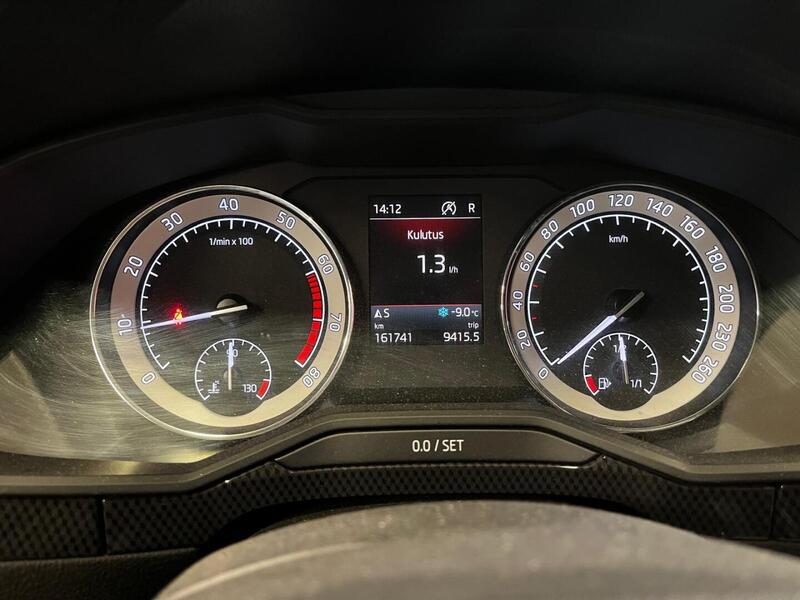 Skoda Superb vaihtoauto