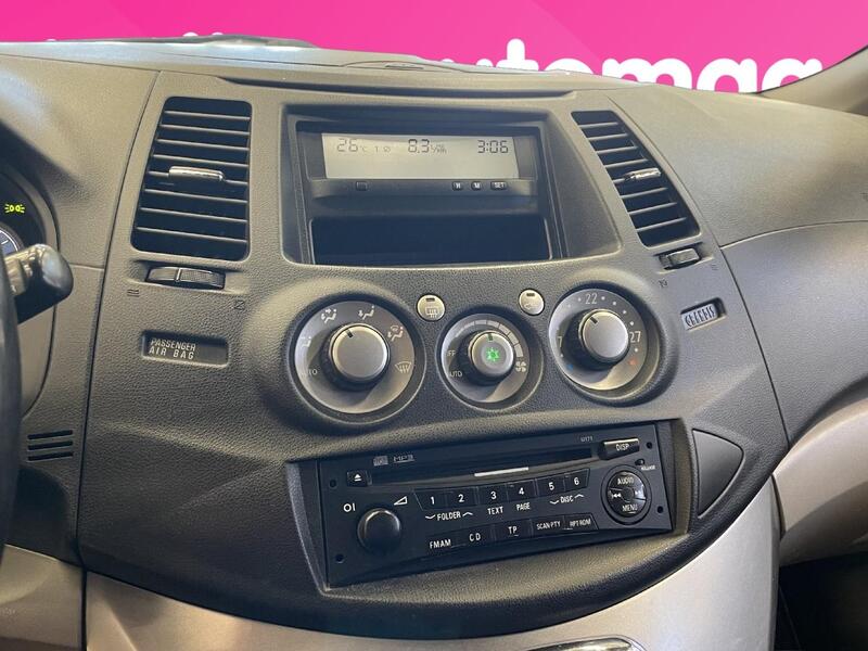 Mitsubishi Grandis vaihtoauto