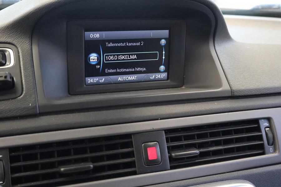 Volvo V70 vaihtoauto