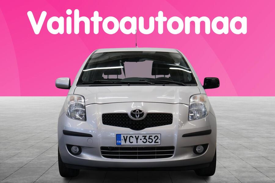 Toyota Yaris vaihtoauto