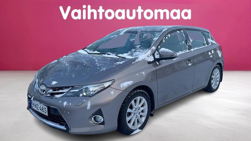 Toyota Auris vaihtoauto