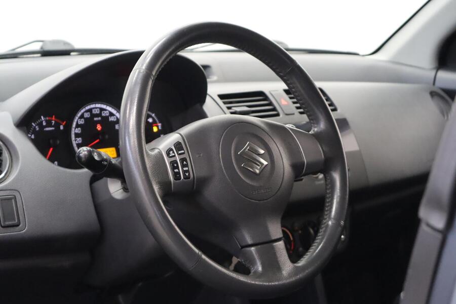 Suzuki Swift vaihtoauto