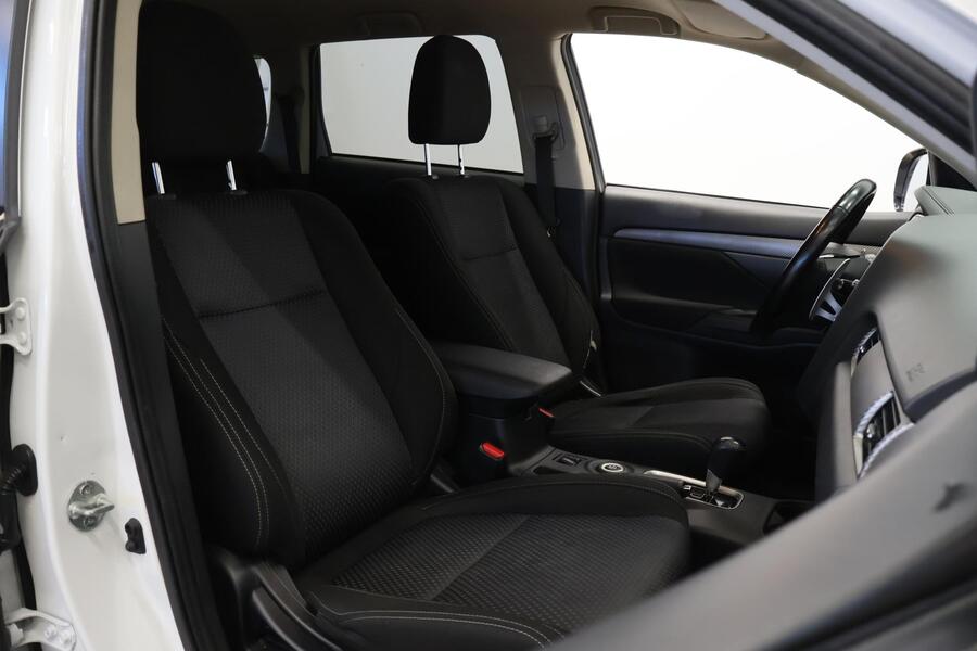 Mitsubishi Outlander vaihtoauto