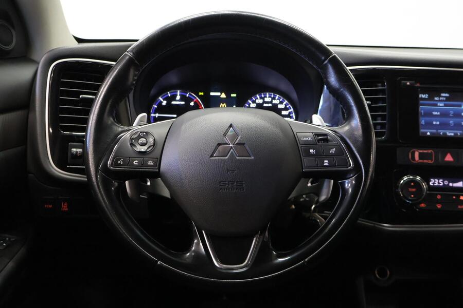 Mitsubishi Outlander vaihtoauto
