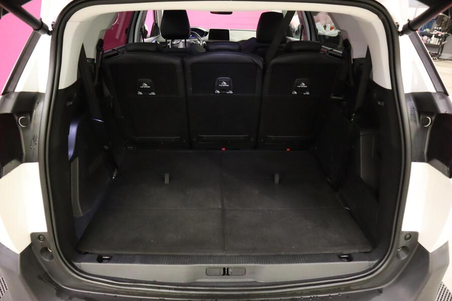 Peugeot 5008 vaihtoauto