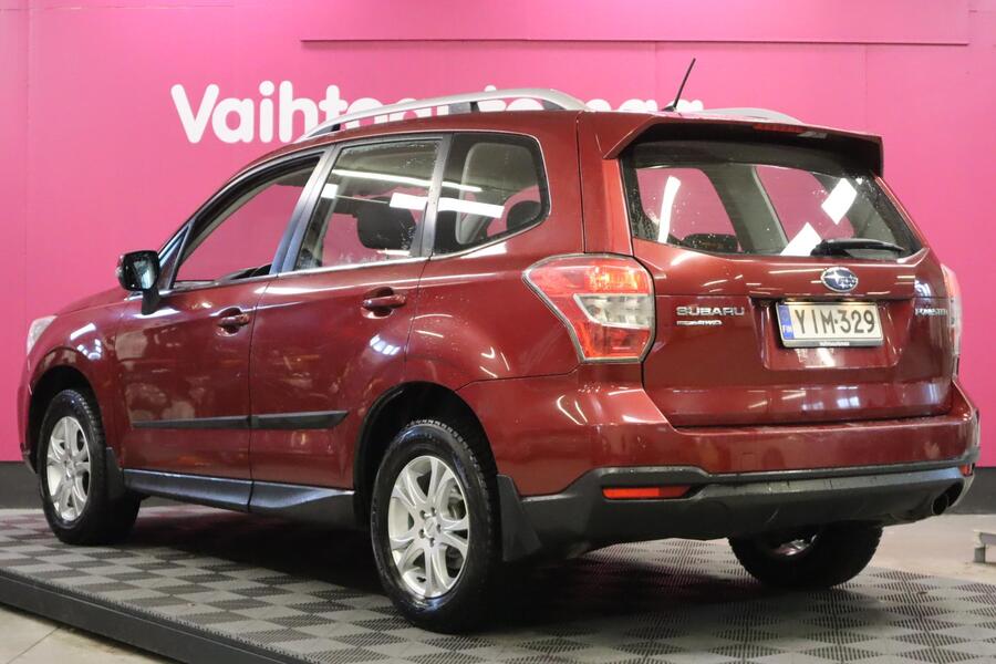 Subaru Forester vaihtoauto