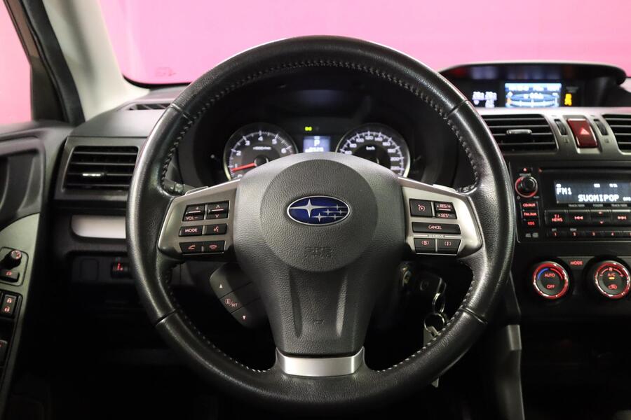 Subaru Forester vaihtoauto